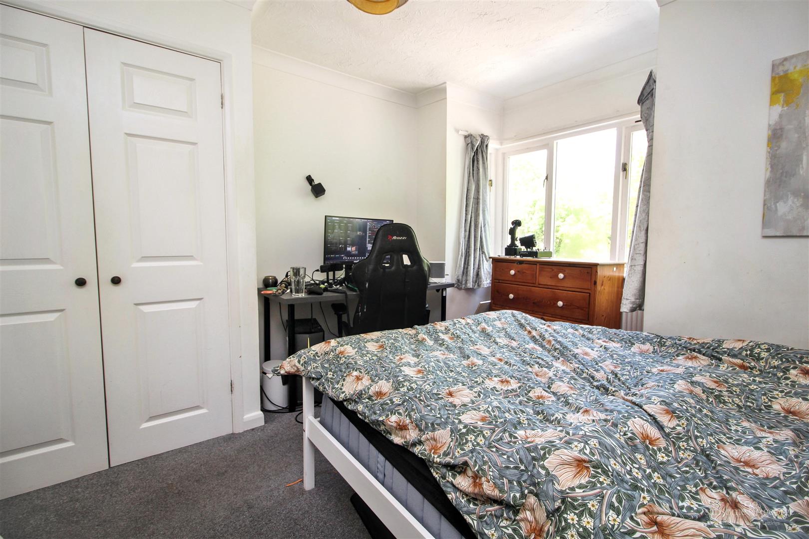 Armour Hill, Tilehurst, Reading